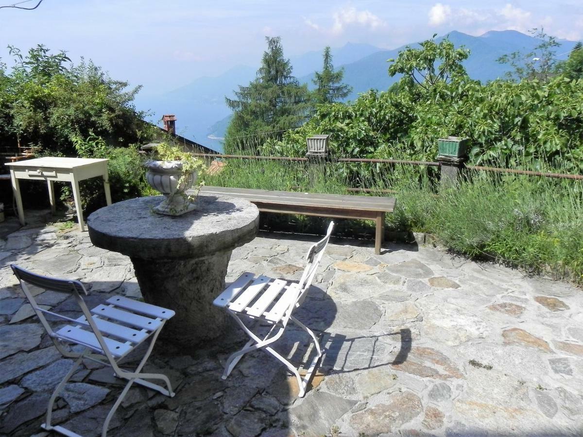 Vista Lago Maccagno Luaran gambar